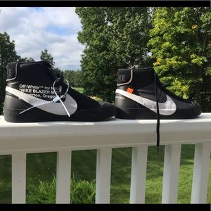 Meet your Posher, Etethan